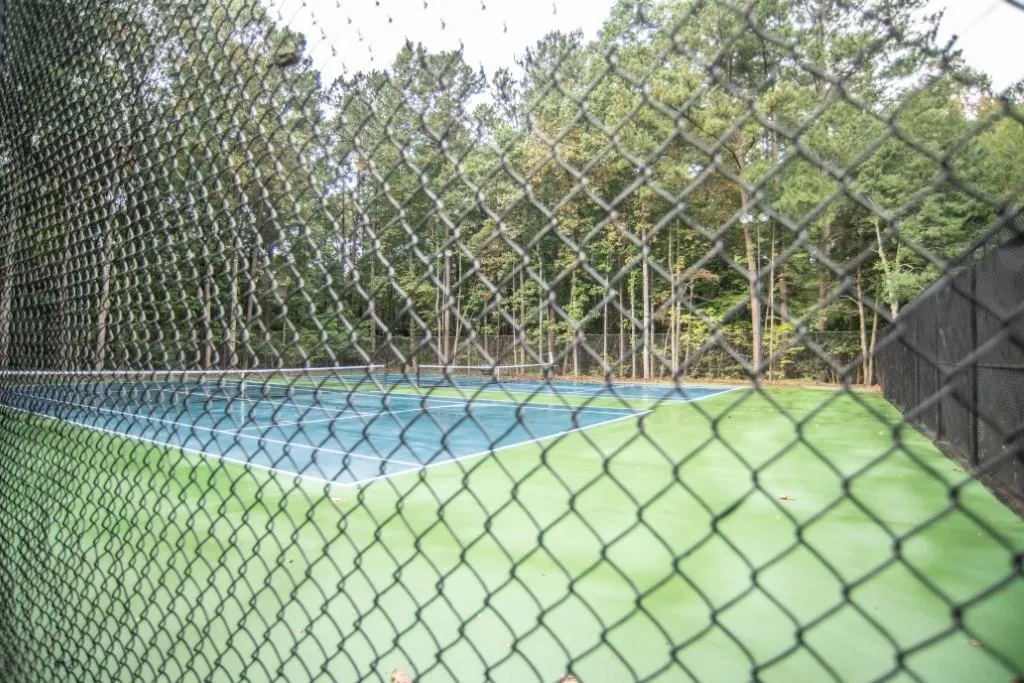 809 Woodcliff Drive, Sandy Springs, Georgia 30350, 2 Bedrooms Bedrooms, ,1 BathroomBathrooms,Residential,Sold,809 Woodcliff Drive,6949766