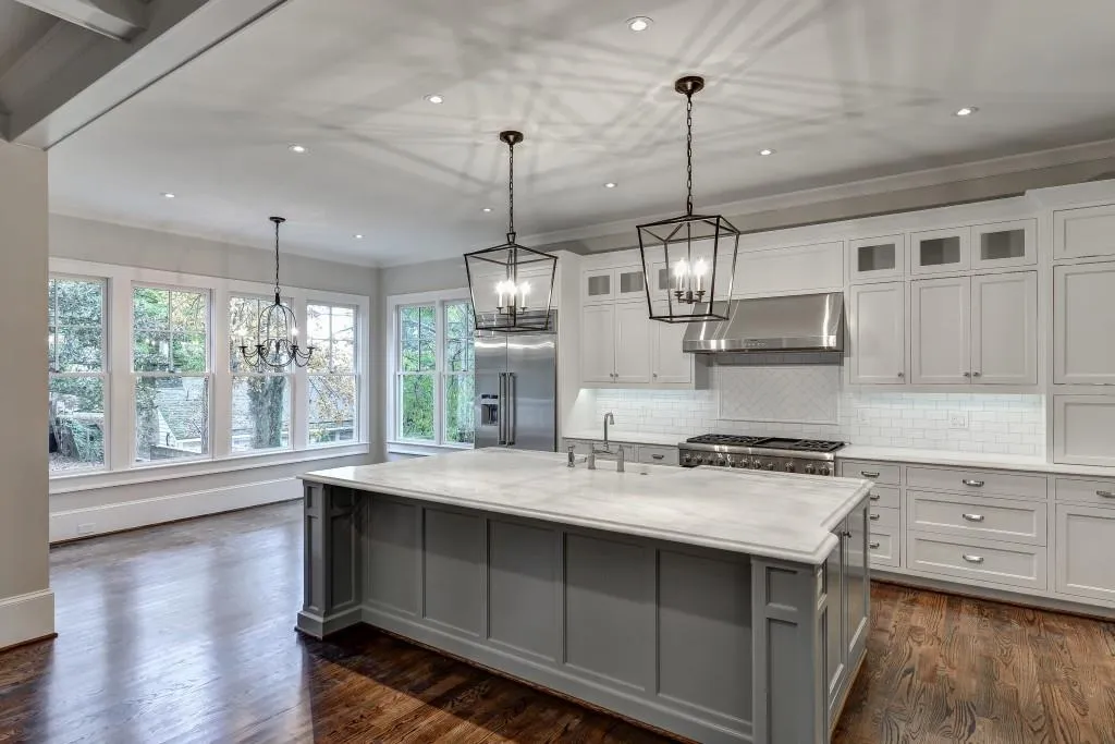 331 Peachtree Avenue Ne, Atlanta, Georgia 30305, 5 Bedrooms Bedrooms, ,4 BathroomsBathrooms,Residential,Sold,331 Peachtree Avenue Ne,5635765