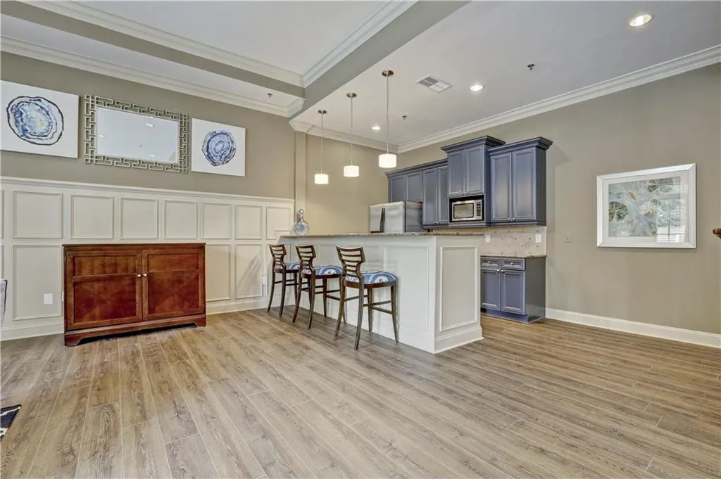 5580 Glenridge Park Unit 5580, Atlanta, Georgia 30342, 2 Bedrooms Bedrooms, ,2 BathroomsBathrooms,Residential,Sold,5580 Glenridge Park Unit 5580,5866989