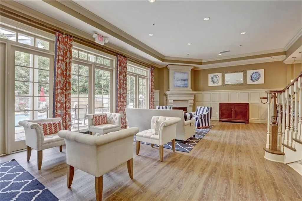 5580 Glenridge Park Unit 5580, Atlanta, Georgia 30342, 2 Bedrooms Bedrooms, ,2 BathroomsBathrooms,Residential,Sold,5580 Glenridge Park Unit 5580,5866989