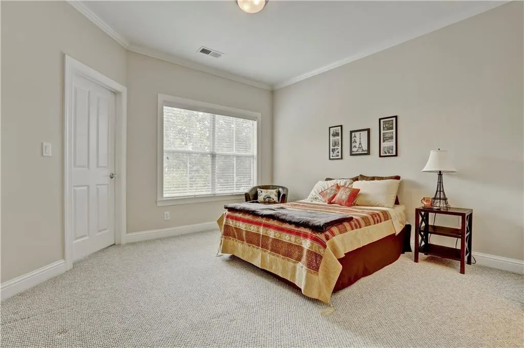 5580 Glenridge Park Unit 5580, Atlanta, Georgia 30342, 2 Bedrooms Bedrooms, ,2 BathroomsBathrooms,Residential,Sold,5580 Glenridge Park Unit 5580,5866989