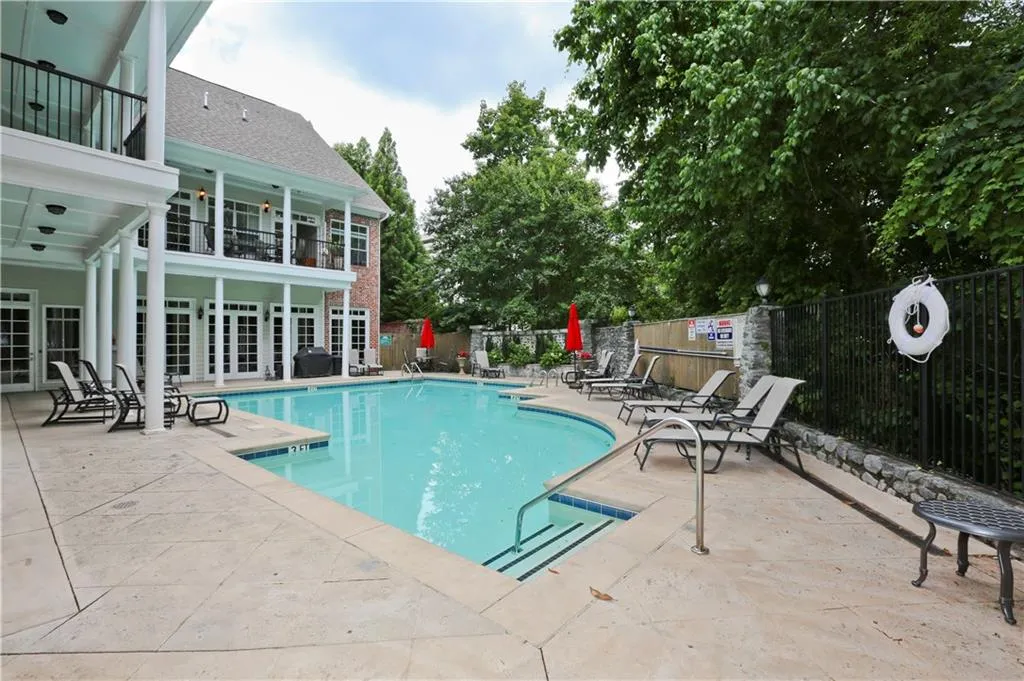 5580 Glenridge Park Unit 5580, Atlanta, Georgia 30342, 2 Bedrooms Bedrooms, ,2 BathroomsBathrooms,Residential,Sold,5580 Glenridge Park Unit 5580,5866989