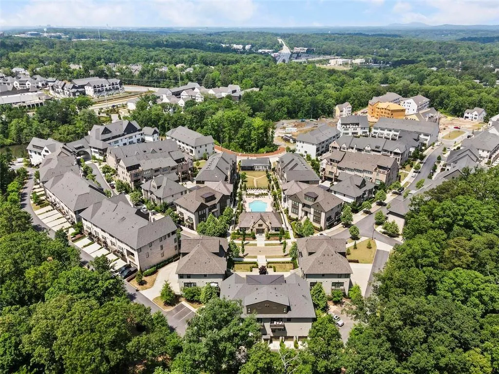 6637 Cadence Boulevard, Atlanta, Georgia 30328, 4 Bedrooms Bedrooms, ,4 BathroomsBathrooms,Residential,Sold,6637 Cadence Boulevard,7050117