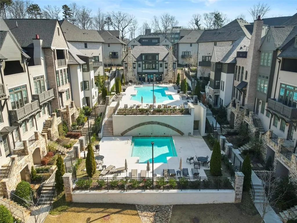 6637 Cadence Boulevard, Atlanta, Georgia 30328, 4 Bedrooms Bedrooms, ,4 BathroomsBathrooms,Residential,Sold,6637 Cadence Boulevard,7050117