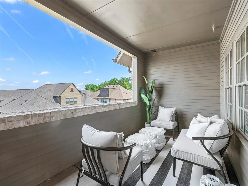 6637 Cadence Boulevard, Atlanta, Georgia 30328, 4 Bedrooms Bedrooms, ,4 BathroomsBathrooms,Residential,Sold,6637 Cadence Boulevard,7050117