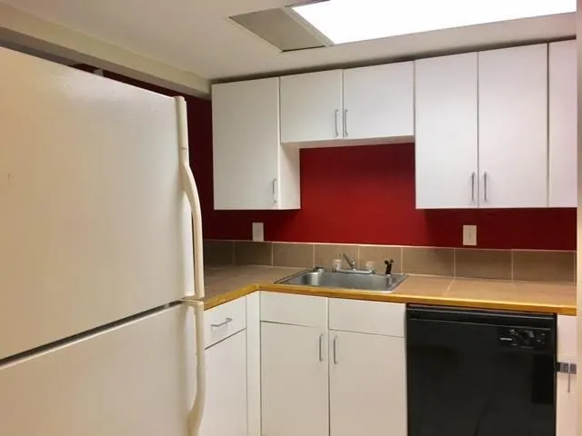 559 Northridge Crossing Drive, Sandy Springs, Georgia 30350, 3 Bedrooms Bedrooms, ,3 BathroomsBathrooms,Residential,Sold,559 Northridge Crossing Drive,5831445