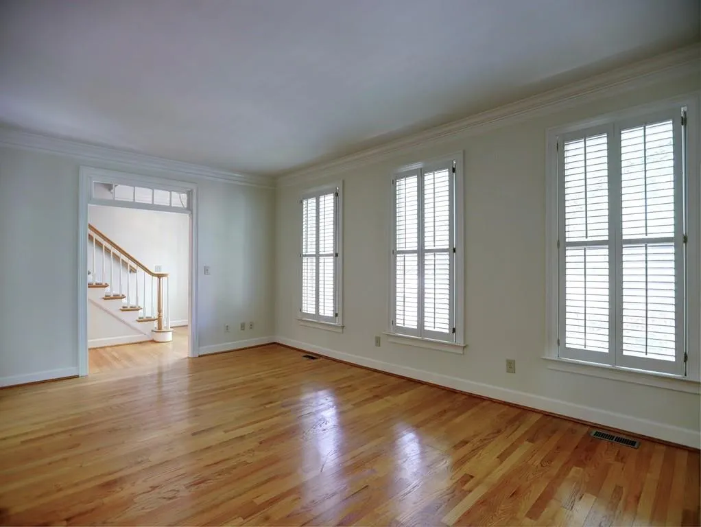 7155 Roswell Road Unit 11, Atlanta, Georgia 30328, 3 Bedrooms Bedrooms, ,2 BathroomsBathrooms,Residential,Sold,7155 Roswell Road Unit 11,6003795