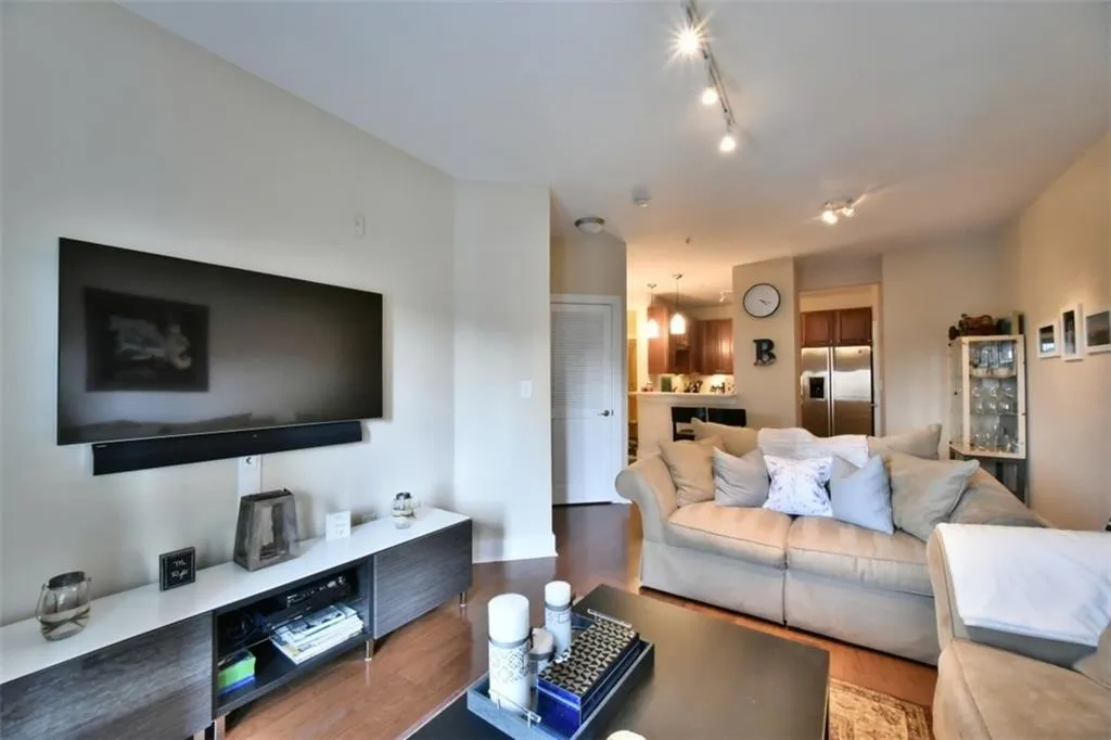 799 Hammond Drive Unit 317, Atlanta, Georgia 30328, 1 Bedroom Bedrooms, ,1 BathroomBathrooms,Residential,Sold,799 Hammond Drive Unit 317,5710631