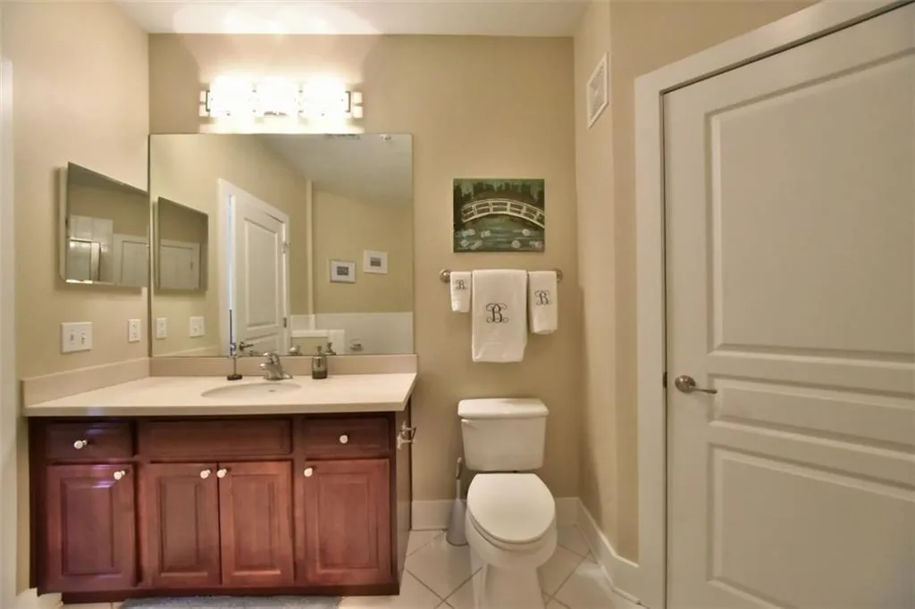 799 Hammond Drive Unit 317, Atlanta, Georgia 30328, 1 Bedroom Bedrooms, ,1 BathroomBathrooms,Residential,Sold,799 Hammond Drive Unit 317,5710631