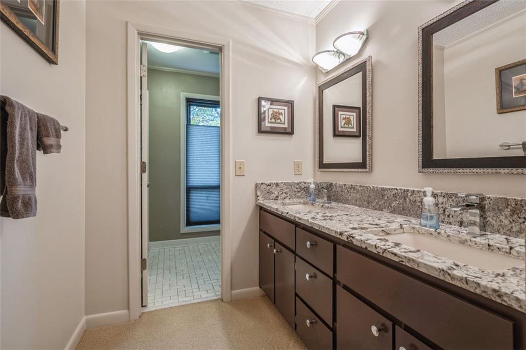 230 Brandon Place, Sandy Springs, Georgia 30328, 5 Bedrooms Bedrooms, ,3 BathroomsBathrooms,Residential,Sold,230 Brandon Place,7281332