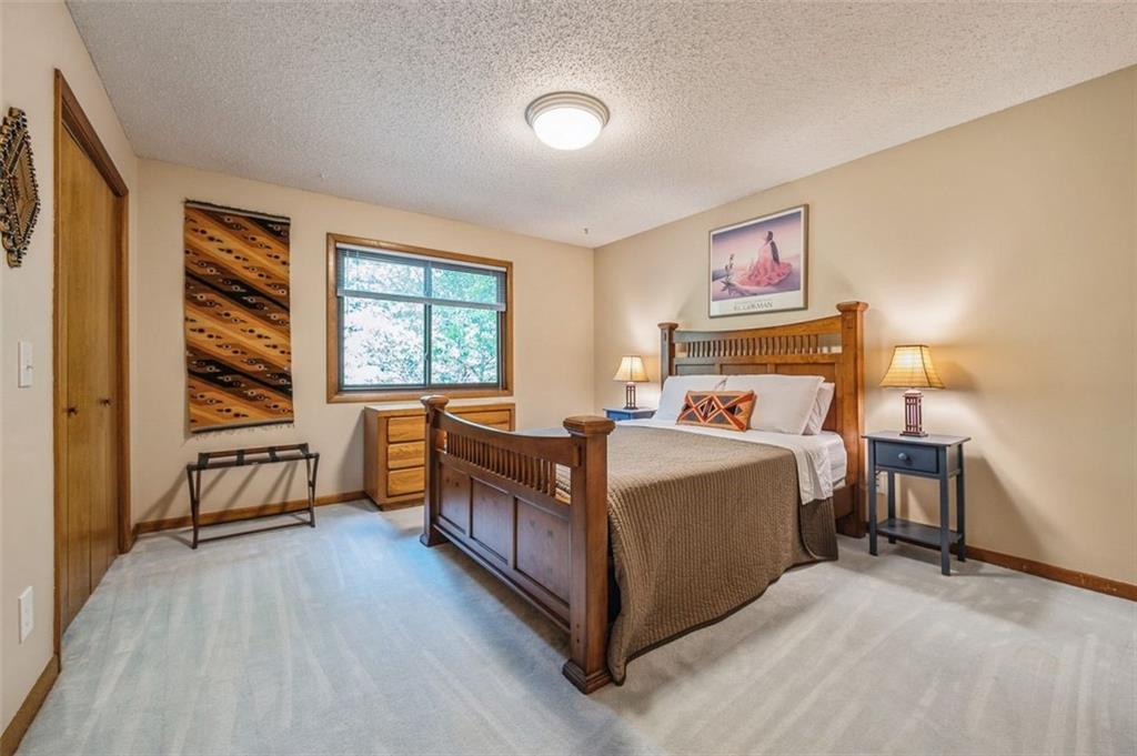 230 Brandon Place, Sandy Springs, Georgia 30328, 5 Bedrooms Bedrooms, ,3 BathroomsBathrooms,Residential,Sold,230 Brandon Place,7281332