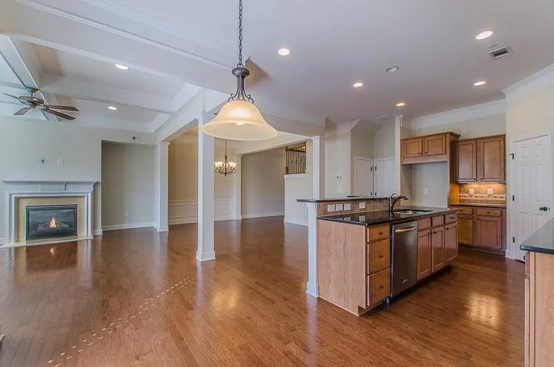 823 Northam Lane Unit 823, Sandy Springs, Georgia 30342, 3 Bedrooms Bedrooms, ,3 BathroomsBathrooms,Residential,Sold,823 Northam Lane Unit 823,5630565