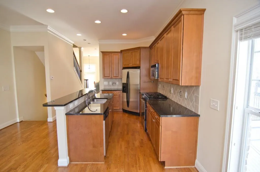1613 Rivers Edge Trail Unit 1613, Brookhaven, Georgia 30324, 3 Bedrooms Bedrooms, ,3 BathroomsBathrooms,Residential,Sold,1613 Rivers Edge Trail Unit 1613,5770340