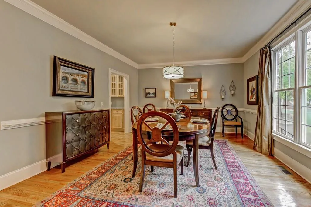 133 Chemin De Vie, Sandy Springs, Georgia 30328, 3 Bedrooms Bedrooms, ,3 BathroomsBathrooms,Residential,Sold,133 Chemin De Vie,6008341