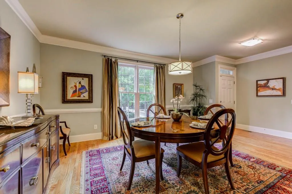 133 Chemin De Vie, Sandy Springs, Georgia 30328, 3 Bedrooms Bedrooms, ,3 BathroomsBathrooms,Residential,Sold,133 Chemin De Vie,6008341
