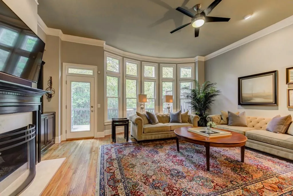 133 Chemin De Vie, Sandy Springs, Georgia 30328, 3 Bedrooms Bedrooms, ,3 BathroomsBathrooms,Residential,Sold,133 Chemin De Vie,6008341