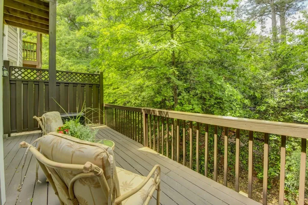 133 Chemin De Vie, Sandy Springs, Georgia 30328, 3 Bedrooms Bedrooms, ,3 BathroomsBathrooms,Residential,Sold,133 Chemin De Vie,6008341