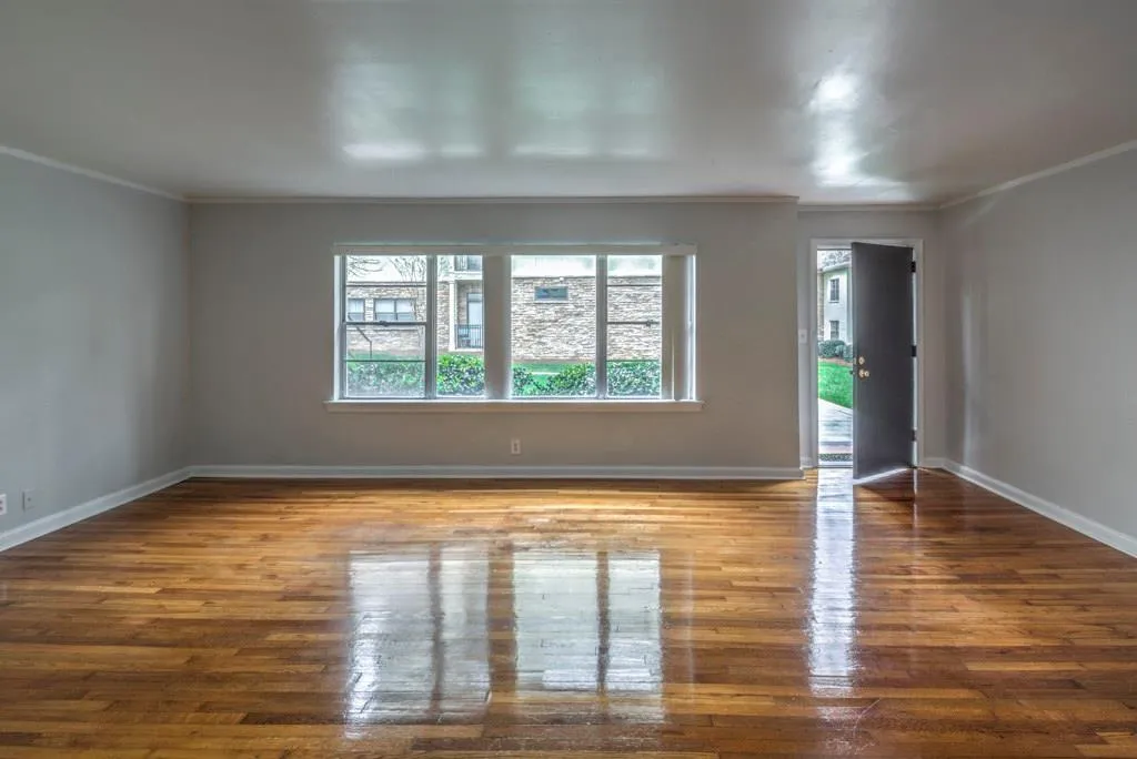 2250 Cheshire Bridge Road Ne Unit 307, Atlanta, Georgia 30324, 1 Bedroom Bedrooms, ,1 BathroomBathrooms,Residential,Sold,2250 Cheshire Bridge Road Ne Unit 307,5648558