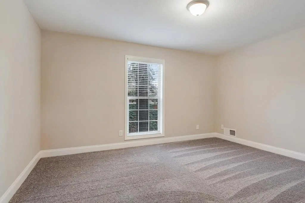 750 Dalrymple Road Ne Unit C1, Atlanta, Georgia 30328, 3 Bedrooms Bedrooms, ,2 BathroomsBathrooms,Residential,Sold,750 Dalrymple Road Ne Unit C1,5944690