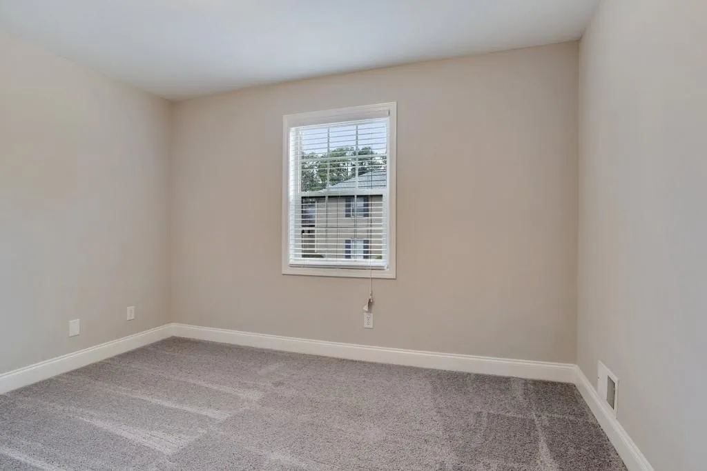 750 Dalrymple Road Ne Unit C1, Atlanta, Georgia 30328, 3 Bedrooms Bedrooms, ,2 BathroomsBathrooms,Residential,Sold,750 Dalrymple Road Ne Unit C1,5944690