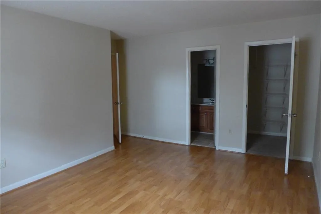 6900 Roswell Road Unit Q13, Sandy Springs, Georgia 30328, 2 Bedrooms Bedrooms, ,2 BathroomsBathrooms,Residential,Sold,6900 Roswell Road Unit Q13,6082376