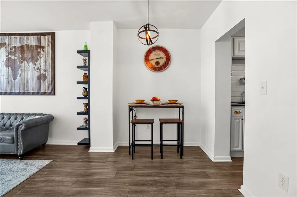 1280 W Peachtree Street Nw Unit 1802, Atlanta, Georgia 30309, 1 Bedroom Bedrooms, ,1 BathroomBathrooms,Residential,For Sale,1280 W Peachtree Street Nw Unit 1802,7666148