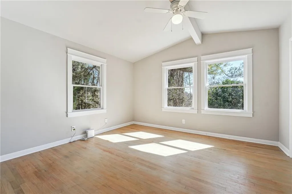 3035 Mclendon Circle Nw, Atlanta, Georgia 30318, 5 Bedrooms Bedrooms, ,2 BathroomsBathrooms,Residential,For Sale,3035 Mclendon Circle Nw,7528824