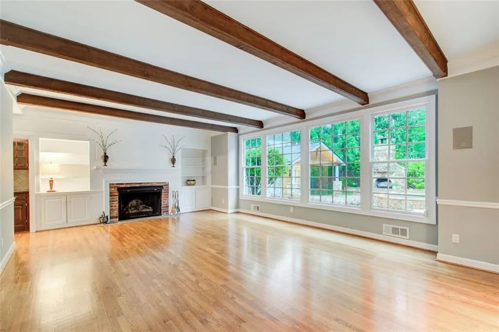 Great space to entertain and a beautiful wall of windows