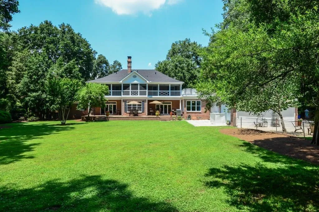 4900 Jett Road, Atlanta, Georgia 30327, 6 Bedrooms Bedrooms, ,7 BathroomsBathrooms,Residential,Sold,4900 Jett Road,6048701