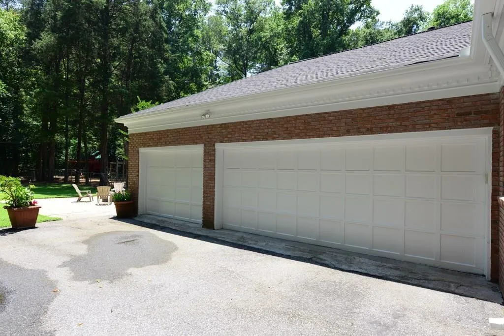 4900 Jett Road, Atlanta, Georgia 30327, 6 Bedrooms Bedrooms, ,7 BathroomsBathrooms,Residential,Sold,4900 Jett Road,6048701