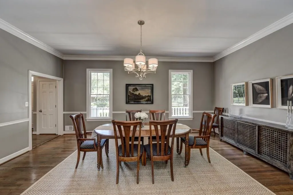 4900 Jett Road, Atlanta, Georgia 30327, 6 Bedrooms Bedrooms, ,7 BathroomsBathrooms,Residential,Sold,4900 Jett Road,6048701
