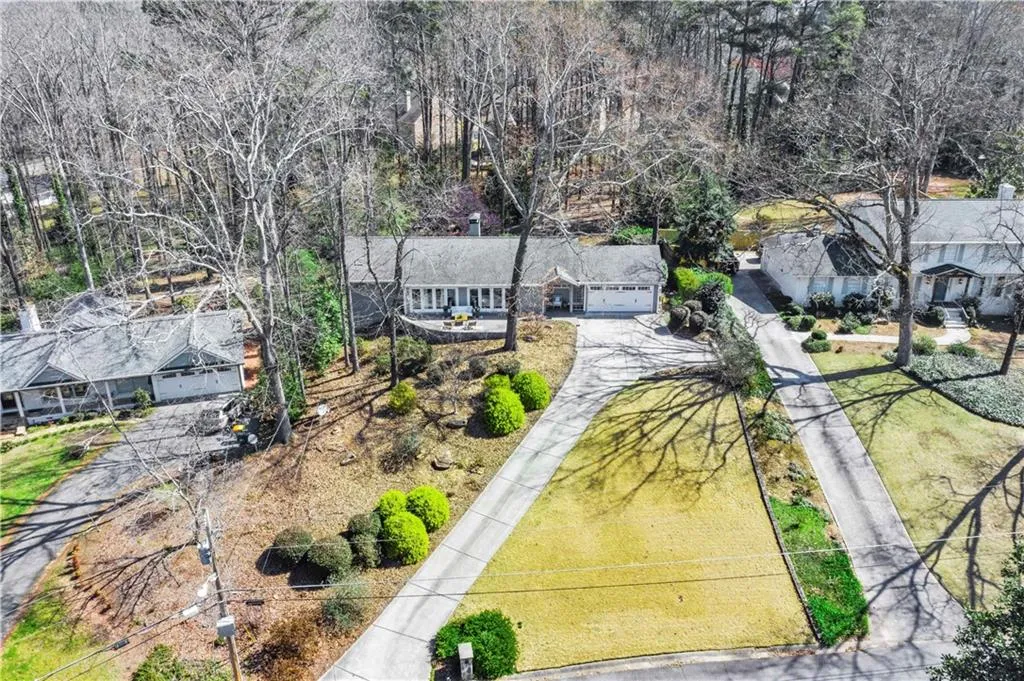 6625 Williamson Drive Ne, Atlanta, Georgia 30328, 4 Bedrooms Bedrooms, ,3 BathroomsBathrooms,Residential,Sold,6625 Williamson Drive Ne,7016822