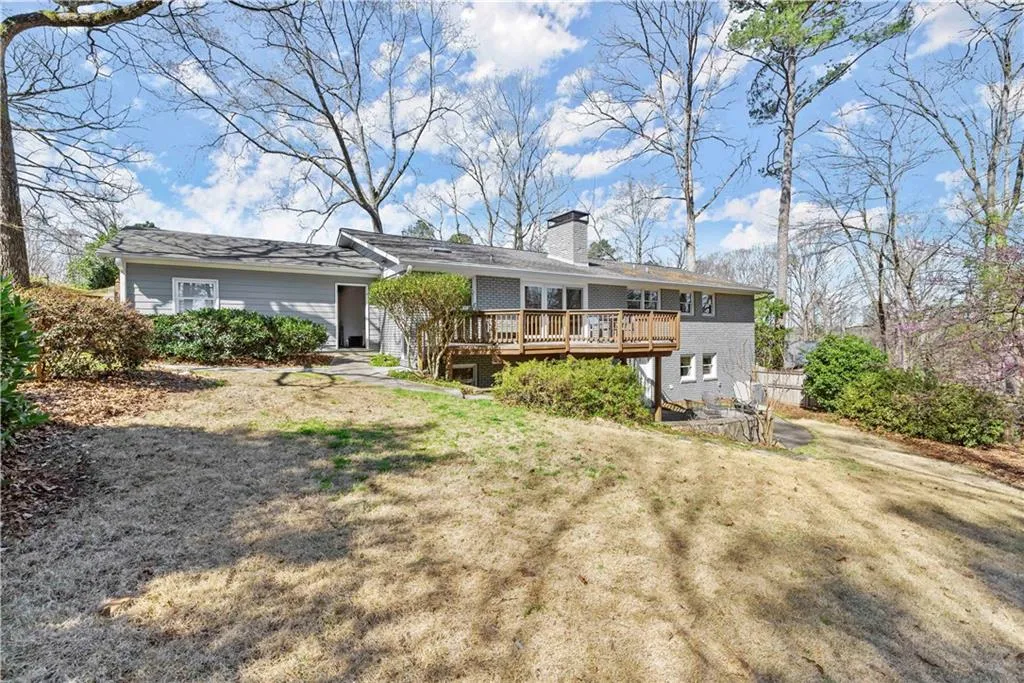 6625 Williamson Drive Ne, Atlanta, Georgia 30328, 4 Bedrooms Bedrooms, ,3 BathroomsBathrooms,Residential,Sold,6625 Williamson Drive Ne,7016822
