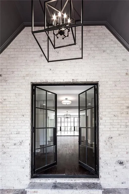 1845 Spalding Drive, Sandy Springs, Georgia 30350, 5 Bedrooms Bedrooms, ,6 BathroomsBathrooms,Residential,Sold,1845 Spalding Drive,6093410