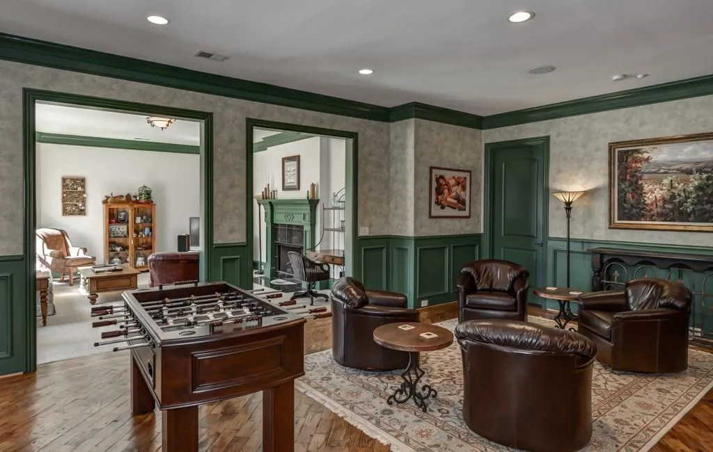 5470 Mount Vernon Parkway, Atlanta, Georgia 30327, 6 Bedrooms Bedrooms, ,6 BathroomsBathrooms,Residential,Sold,5470 Mount Vernon Parkway,5679023