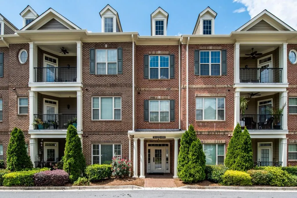 7265 Glisten Avenue Unit 131, Sandy Springs, Georgia 30328, 1 Bedroom Bedrooms, ,1 BathroomBathrooms,Residential,Sold,7265 Glisten Avenue Unit 131,6068305