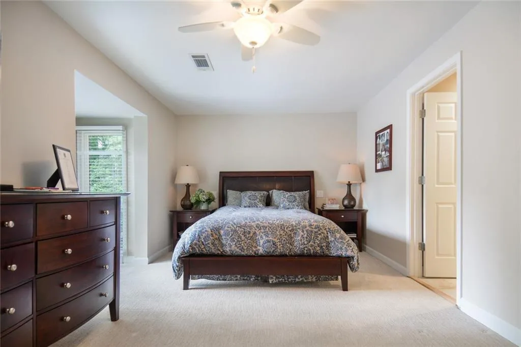 47 Willow Glen Ne, Sandy Springs, Georgia 30342, 3 Bedrooms Bedrooms, ,3 BathroomsBathrooms,Residential,Sold,47 Willow Glen Ne,6726170