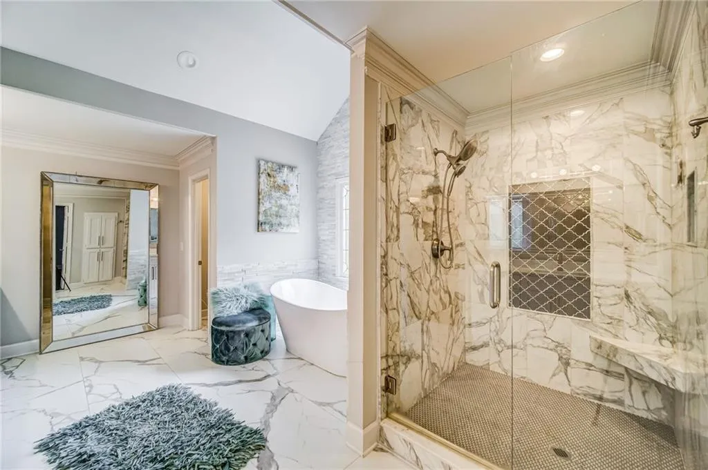 230 Gold Creek Court, Sandy Springs, Georgia 30350, 6 Bedrooms Bedrooms, ,5 BathroomsBathrooms,Residential,Sold,230 Gold Creek Court,6794527