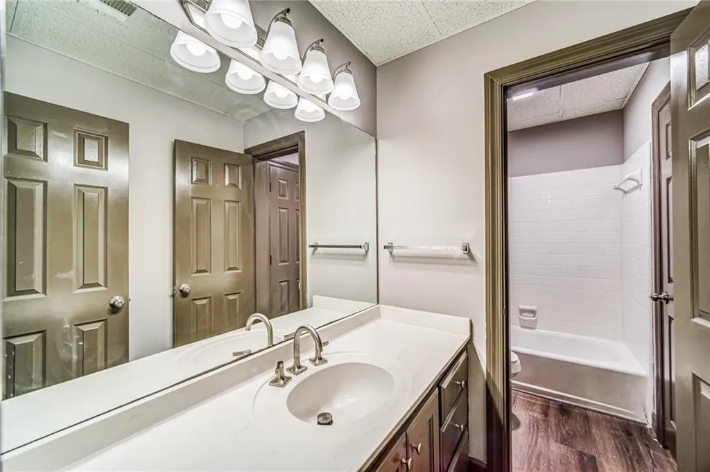 230 Gold Creek Court, Sandy Springs, Georgia 30350, 6 Bedrooms Bedrooms, ,5 BathroomsBathrooms,Residential,Sold,230 Gold Creek Court,6794527