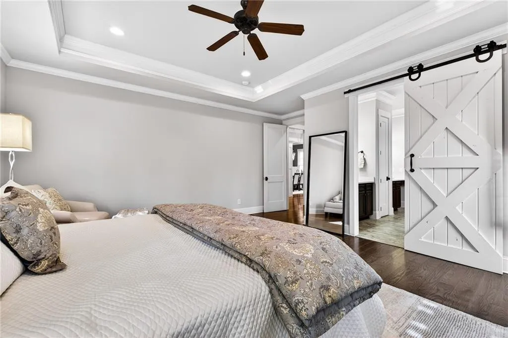 Main level in-law suite or guest suite