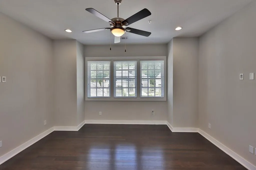 6676 Cadence Boulevard, Sandy Springs, Georgia 30328, 2 Bedrooms Bedrooms, ,2 BathroomsBathrooms,Residential,Sold,6676 Cadence Boulevard,6709370