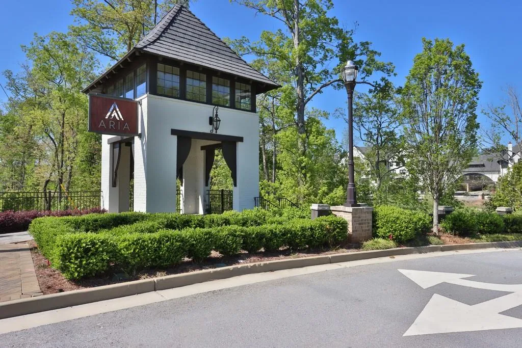 6676 Cadence Boulevard, Sandy Springs, Georgia 30328, 2 Bedrooms Bedrooms, ,2 BathroomsBathrooms,Residential,Sold,6676 Cadence Boulevard,6709370