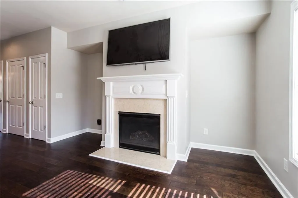 7225 Highland Bluff Unit 3, Sandy Springs, Georgia 30328, 3 Bedrooms Bedrooms, ,3 BathroomsBathrooms,Residential,Sold,7225 Highland Bluff Unit 3,5937657