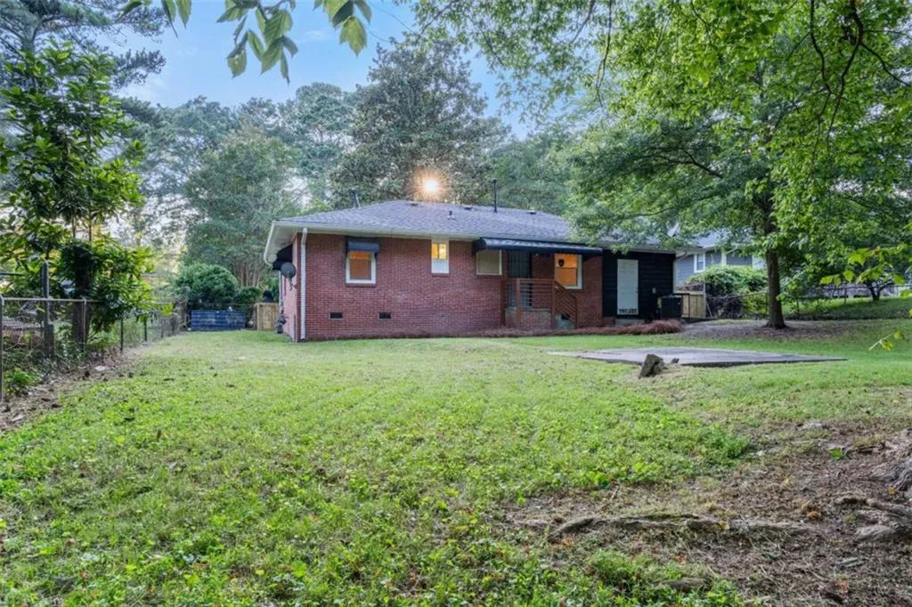 753 Commodore Drive, Atlanta, Georgia 30318, 3 Bedrooms Bedrooms, ,1 BathroomBathrooms,Residential,For Sale,753 Commodore Drive,7619436