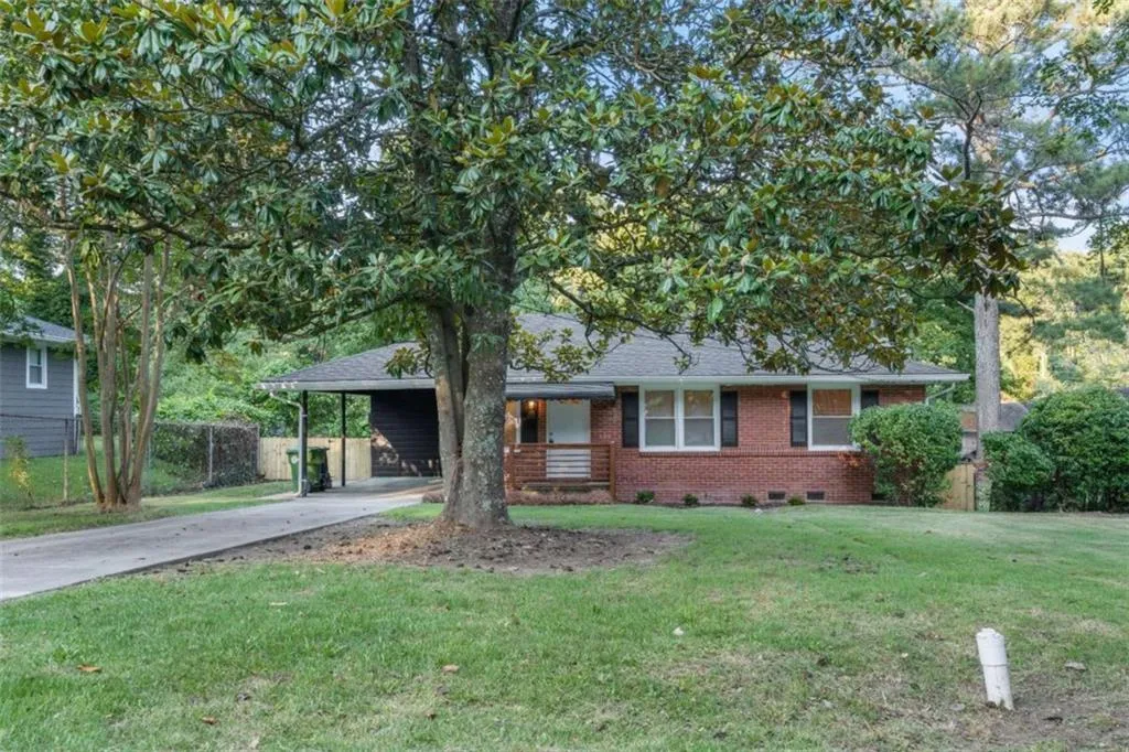 753 Commodore Drive, Atlanta, Georgia 30318, 3 Bedrooms Bedrooms, ,1 BathroomBathrooms,Residential,For Sale,753 Commodore Drive,7619436