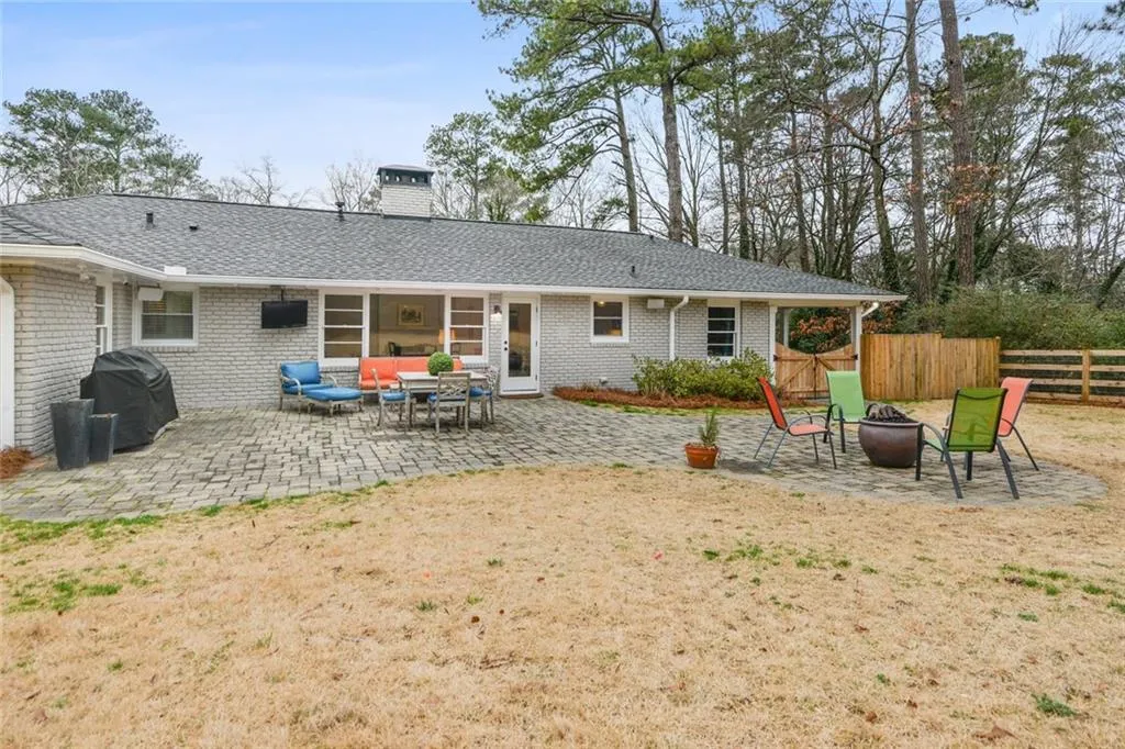 4855 Kitty Hawk Drive, Sandy Springs, Georgia 30342, 4 Bedrooms Bedrooms, ,3 BathroomsBathrooms,Residential,Sold,4855 Kitty Hawk Drive,6840606