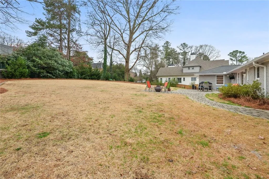 4855 Kitty Hawk Drive, Sandy Springs, Georgia 30342, 4 Bedrooms Bedrooms, ,3 BathroomsBathrooms,Residential,Sold,4855 Kitty Hawk Drive,6840606