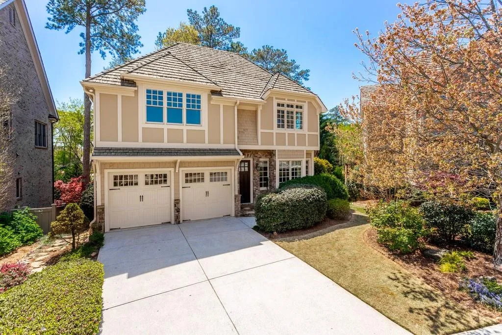 6360 Cotswold Lane, Atlanta, Georgia 30328, 5 Bedrooms Bedrooms, ,4 BathroomsBathrooms,Residential,Sold,6360 Cotswold Lane,6865509