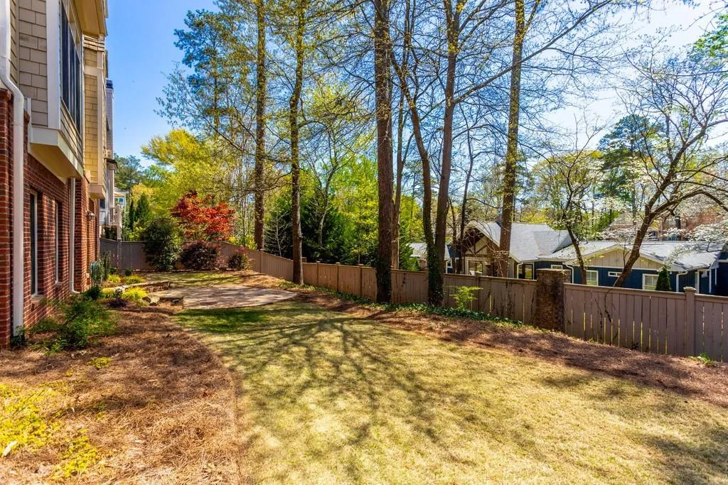 6360 Cotswold Lane, Atlanta, Georgia 30328, 5 Bedrooms Bedrooms, ,4 BathroomsBathrooms,Residential,Sold,6360 Cotswold Lane,6865509