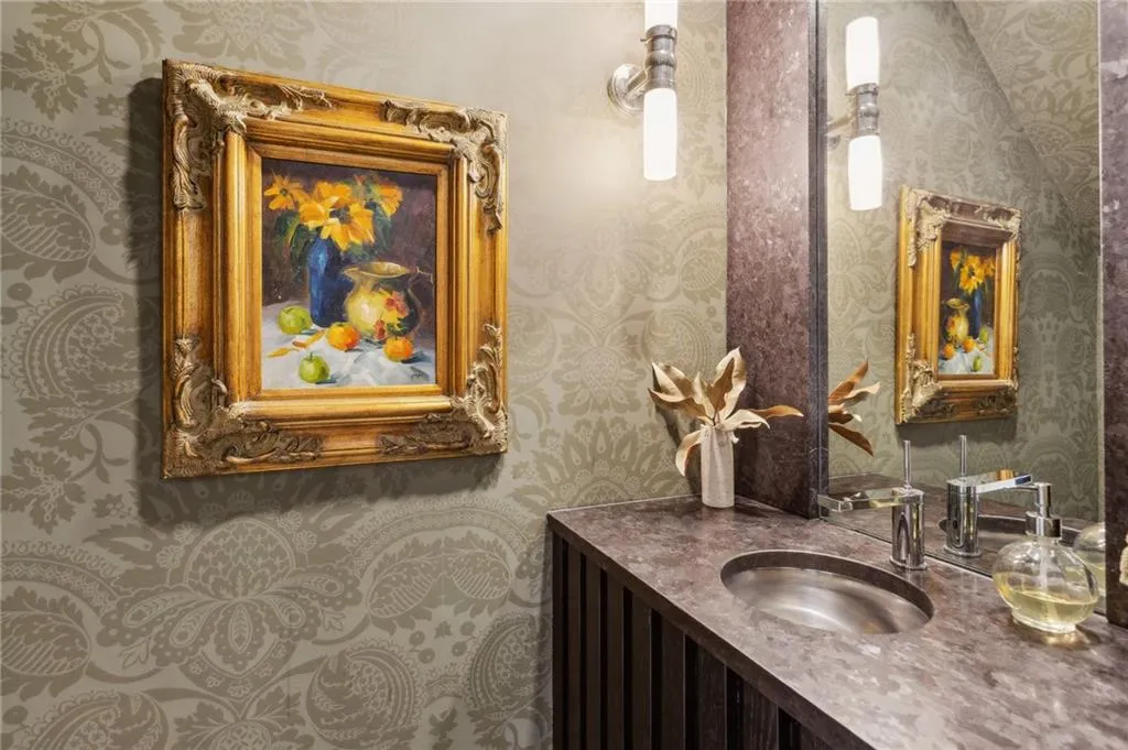 1767 Defoor Avenue Nw Unit D, Atlanta, Georgia 30318, 2 Bedrooms Bedrooms, ,2 BathroomsBathrooms,Residential,For Sale,1767 Defoor Avenue Nw Unit D,7597562